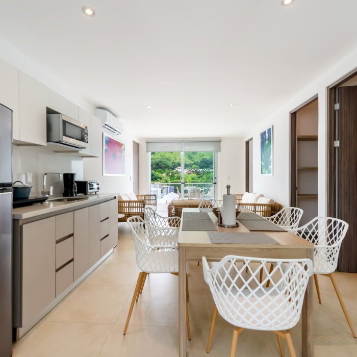 Comedor Apartamento Seis Personas Vacacionando